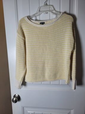 Wild Fable Yellow & White Striped Knit Sweater - Women's Lightweight Pullover.